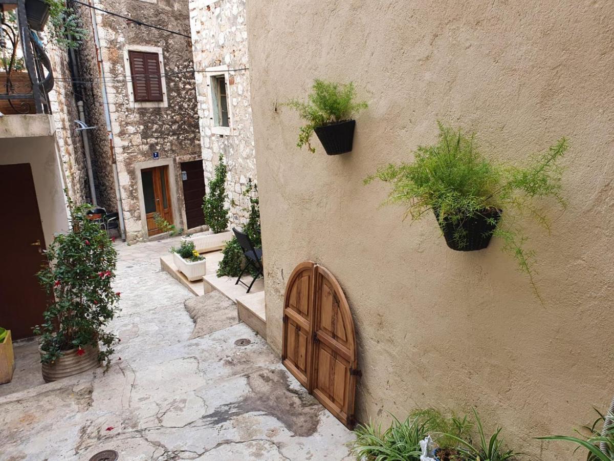 Room With Shared Bathroom House Gorica Šibenik Exteriér fotografie
